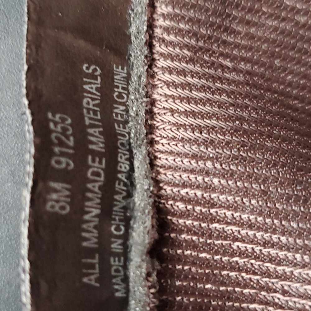 Shoes - Picture 6 of 6